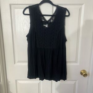 Black Sleeveless Lace Top